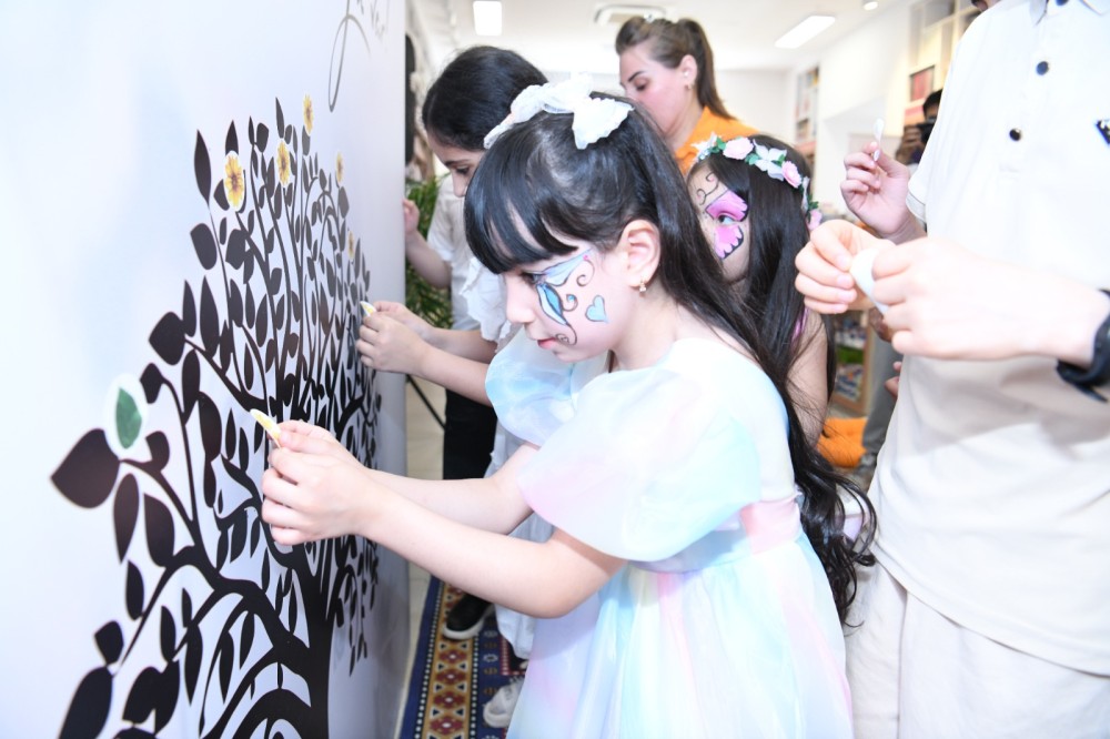 "Bir səhnə, min rəng, bir gələcək" - Uşaqlar danışdı, böyüklər dinlədi